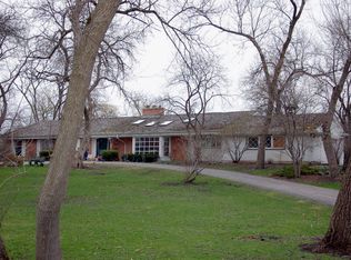 45 Sandlewood Ln, Barrington, IL 60010