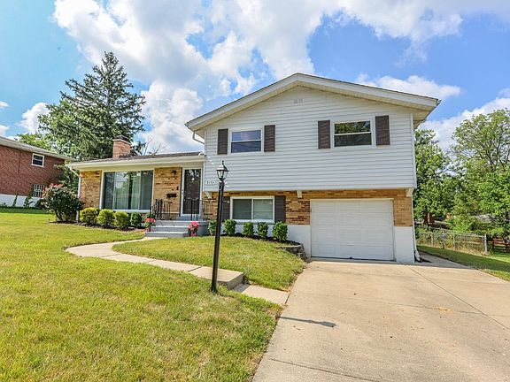 2nd image of 9153 Cherry Blossom Ln