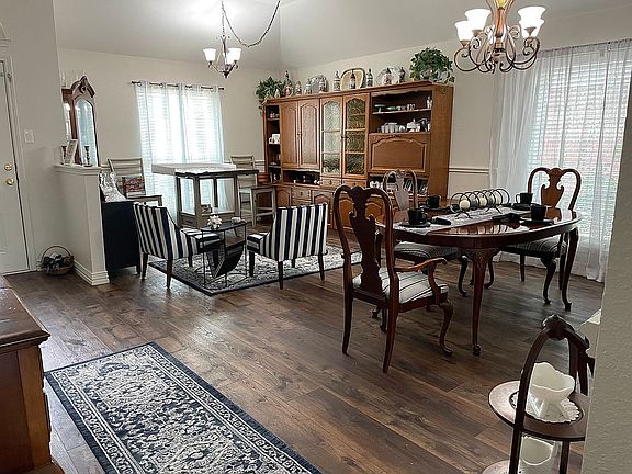 5th image of 10609 Atlanta Dr