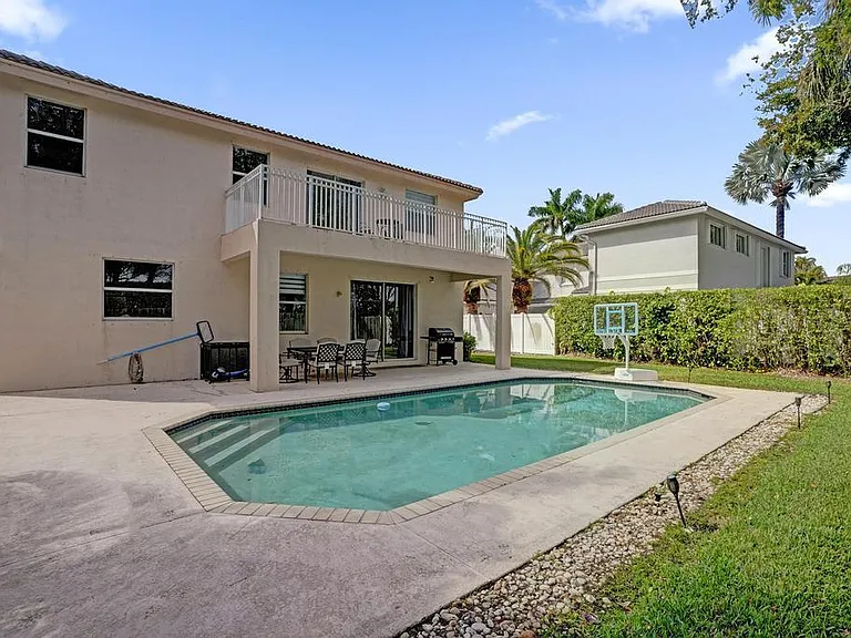16405 Diamond Head Dr — Photo 57