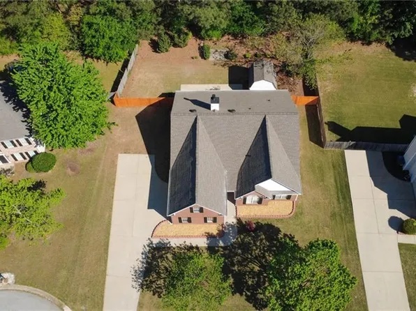 1743 Mission Park Dr, Loganville, GA 30052