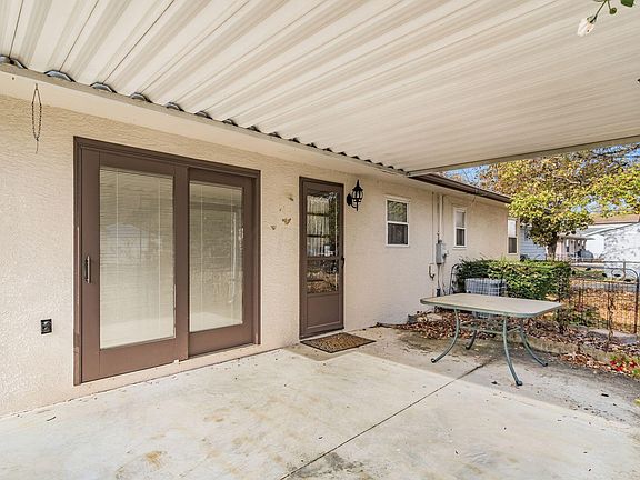 4th image of 5644 Crawford Dr
