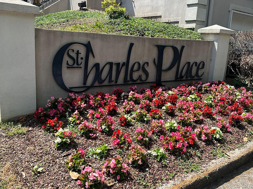 1st image of 108 Saint Charles Pl #108