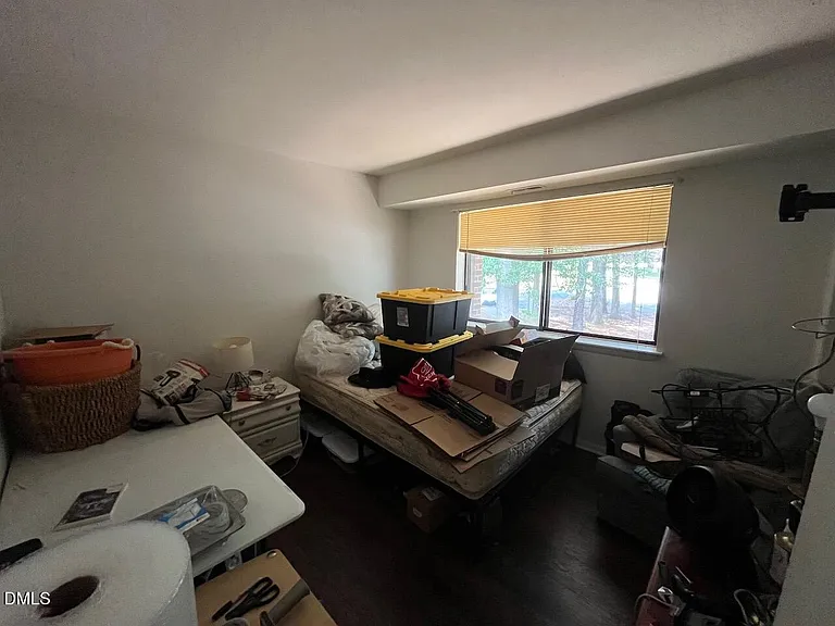 1022 Sandlin Pl #J — Photo 8
