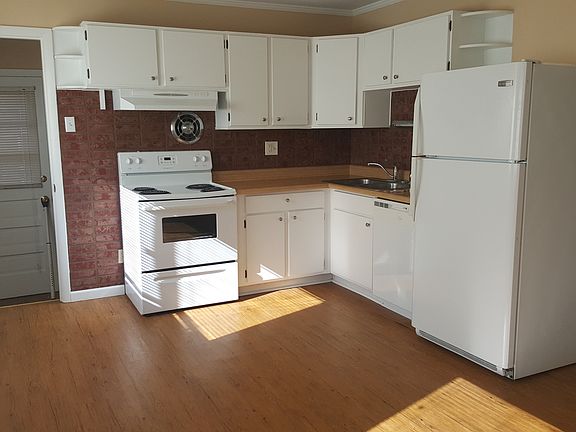 4th image of 1140 Boulder Dr