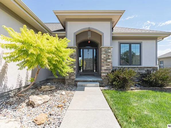501 S 9th St, Springfield, NE 68059