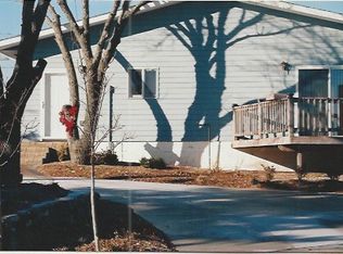 754 N Lake Dr, Watertown, SD 57201