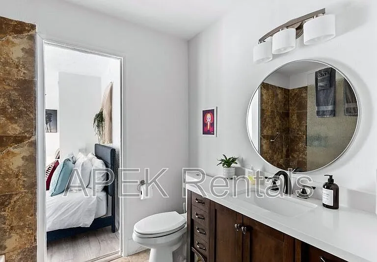 2184 E Powell Rd — Photo 22