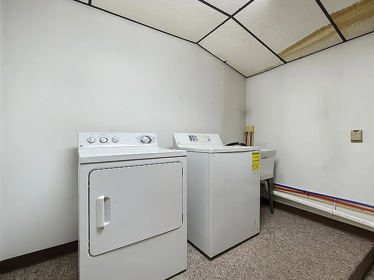 Back laundry room / storage
