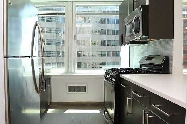 1st image of 202 Pearl St #304