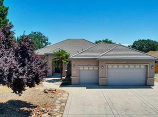 23 Willet Ct, Wallace, CA