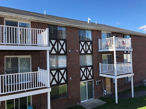 5th image of 340 Lafayette Rd #203