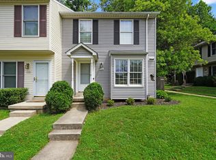 7576 Wood Mist Ln, Falls Church, VA 22043