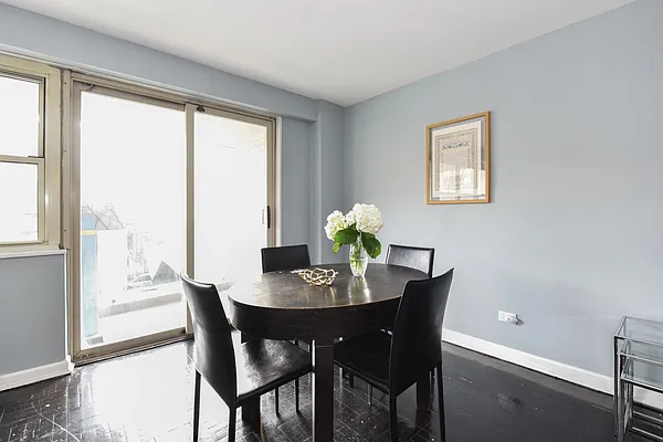 Sold by Keller Williams Realty Gold Coast | media 23