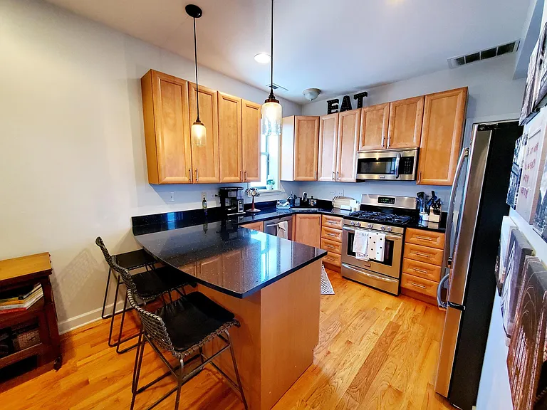 3710 W Wrightwood Ave #3 — Photo 3