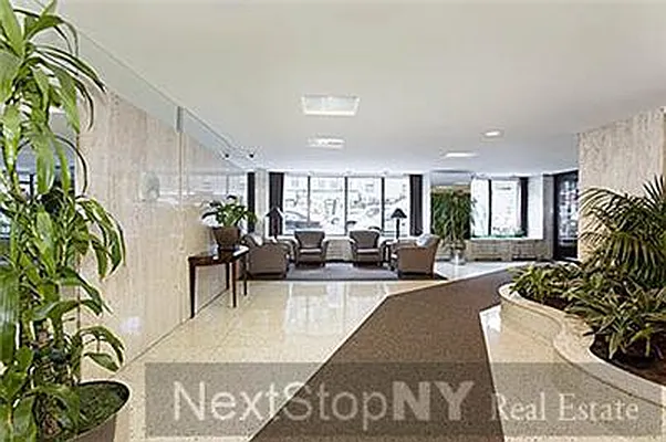 Sold by NextStopNY | media 16