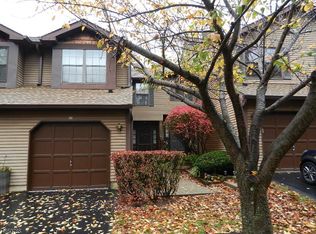 30 Bayberry Dr, Somerset, NJ 08873