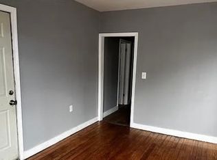 369-371 Hillman St, New Bedford, MA 02740