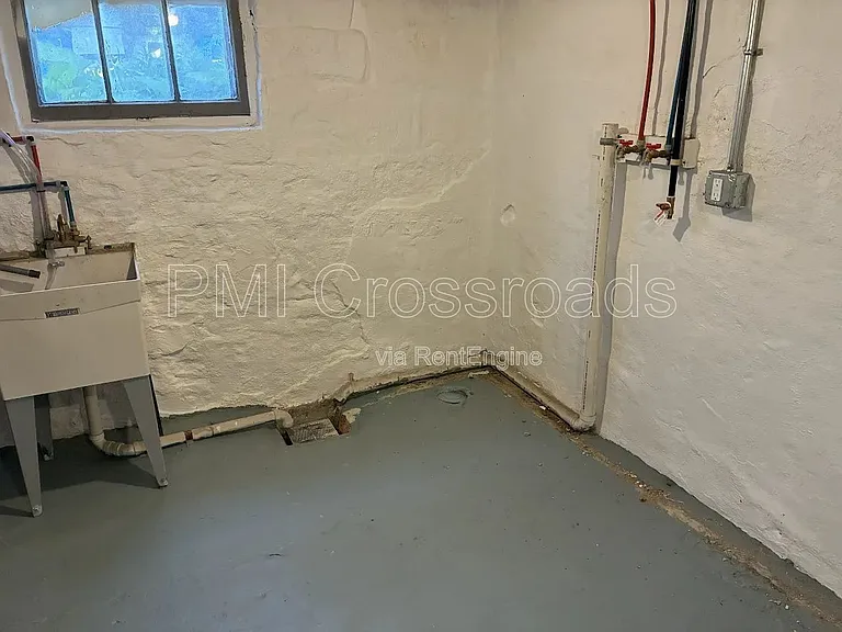 1605 Winchester Ave #1 — Photo 14