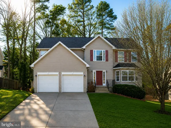46699 Robert Leon Dr, Lexington Park, MD 20653