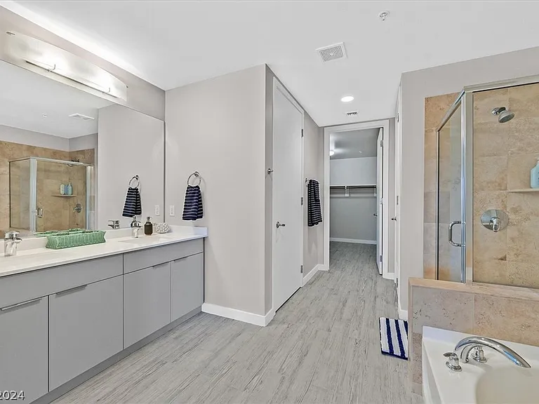 353 E Bonneville Ave #359 — Photo 11