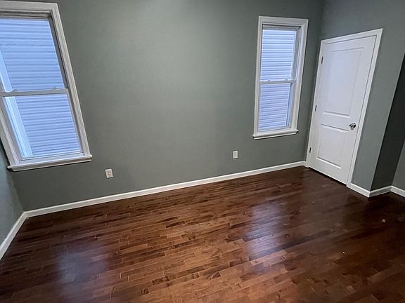 4th image of 113 Isabella Ave Floor 2