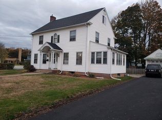 605 South St, Holyoke, MA 01040