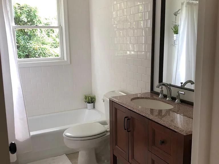 210 Centerlawn St — Photo 13