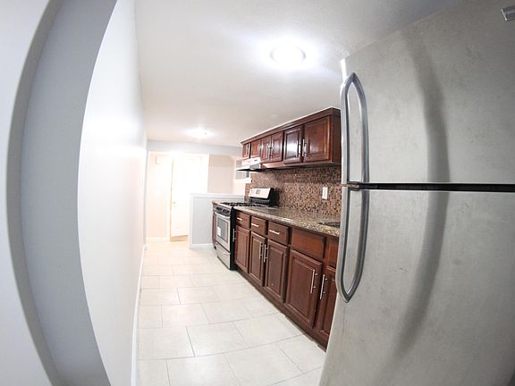3rd image of 4306 Matilda Ave Floor 1