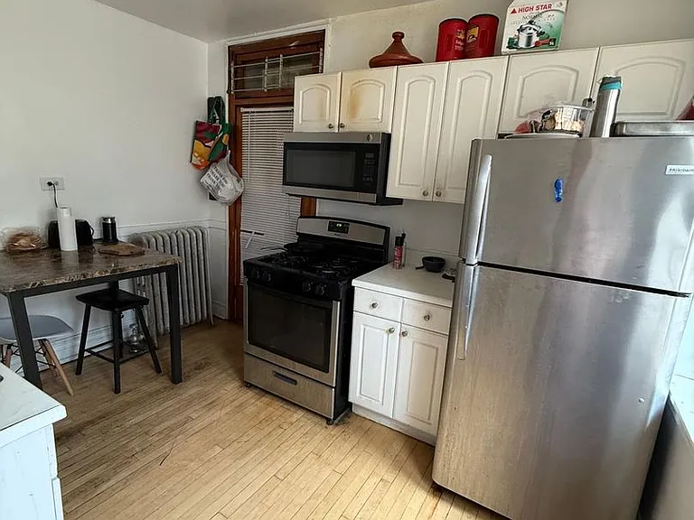 4407 N Kenneth — Photo 21
