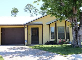 414 Gulf Aire Dr, Port Saint Joe, FL 32456