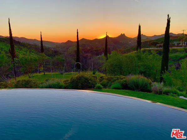 (undisclosed Address), Malibu, CA 90265