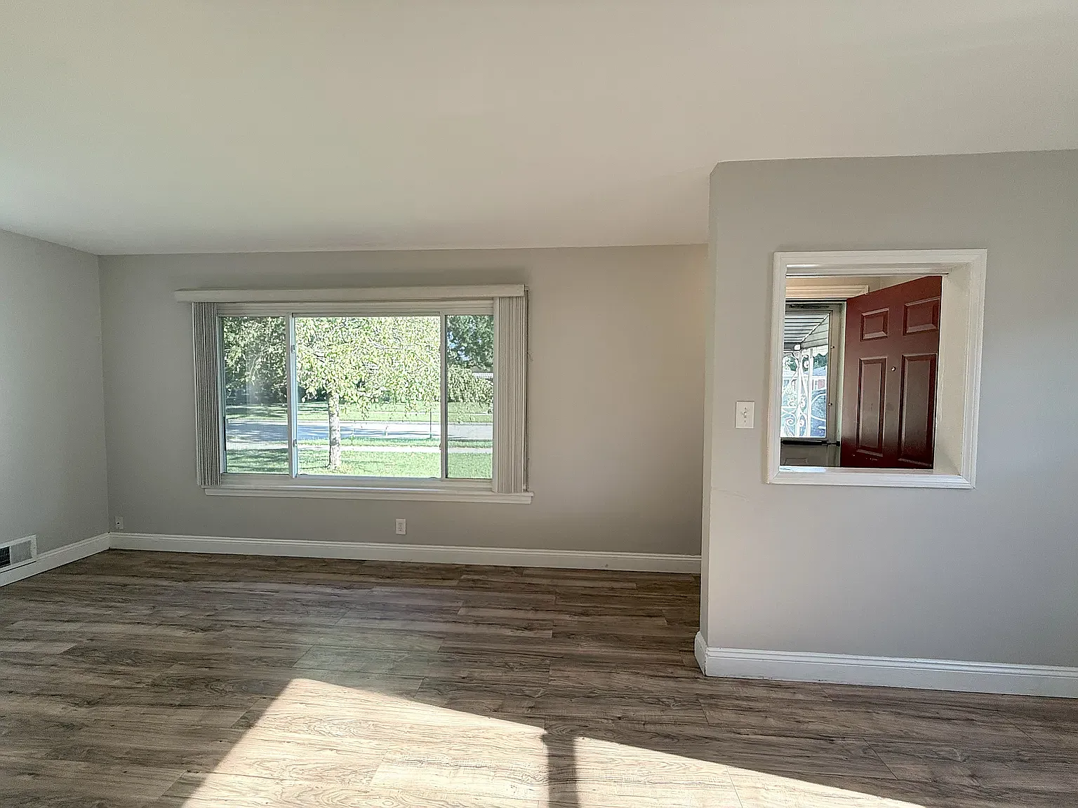 4 bed, 1362 sqft, $1,750 — Photo 3