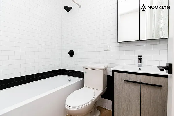 Rented by Nooklyn NYC LLC | media 47