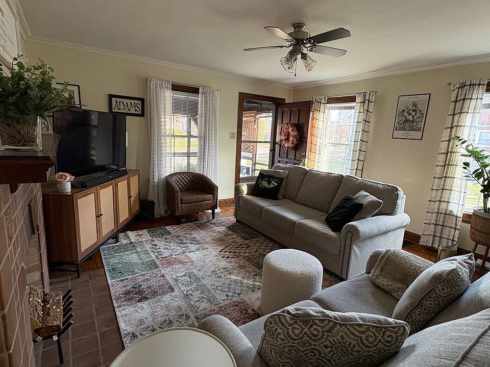 Living room with fireplace