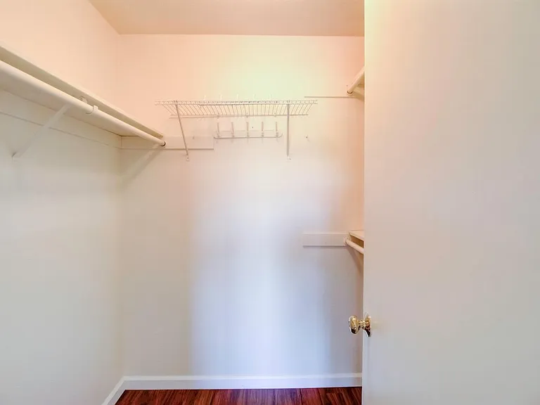 22 Lakeview Ct — Photo 13
