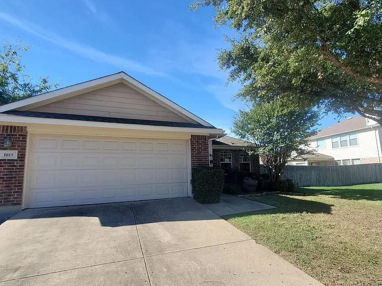 1019 Rumley Rd — Photo 7