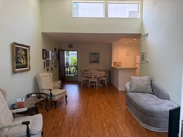 18645 Hatteras St #206 — Photo 9