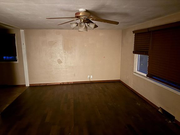 2nd image of 2786 Edgewood St #1