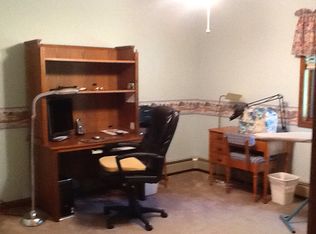 3850 N 8th Street Rd, Springfield, IL 62707