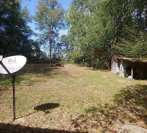 2nd image of 1004 W Hinton Ave