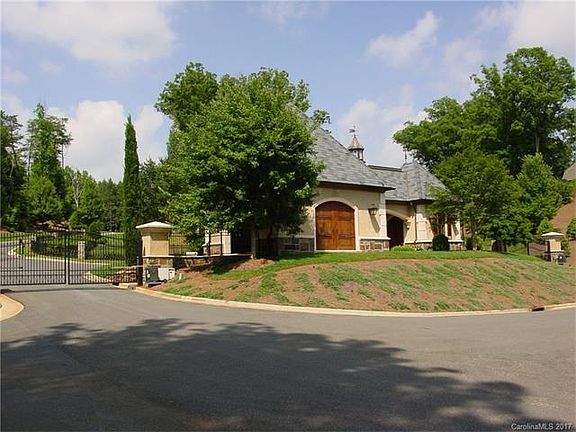 5th image of 5117 Watermead Ln #137