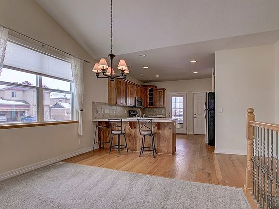 4th image of 812 14th St