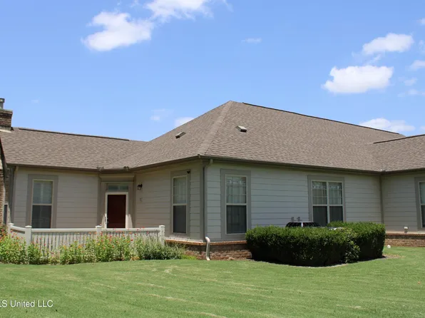 8753 Parkview Oaks Cir, Olive Branch, MS 38654