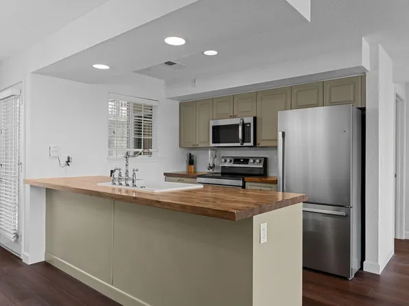 605 Ozark Mountain Resort Drive #A101 BLDG A, Kimberling City, MO 65686