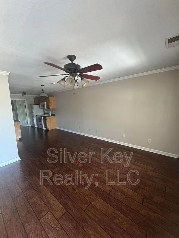 Building Photo - 1515 W Madison Ave #1C