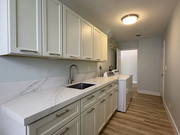 13285 Opal Ln — Photo 6
