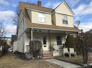 30 Maple St #1, Watertown, MA 02472