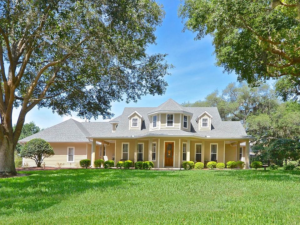 1st image of 1402 Hidden Oaks Bnd