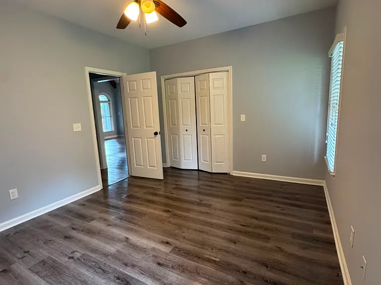 1051 Spartan Ln — Photo 25